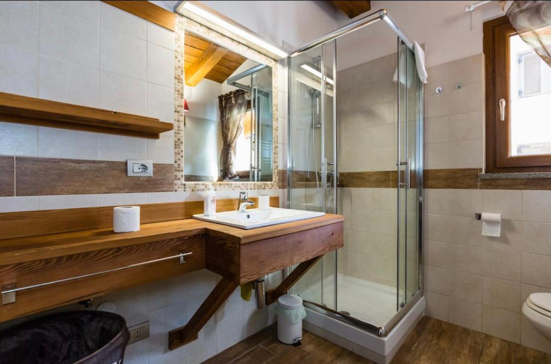 Hotel Sottosopra Charvensod Esterno foto