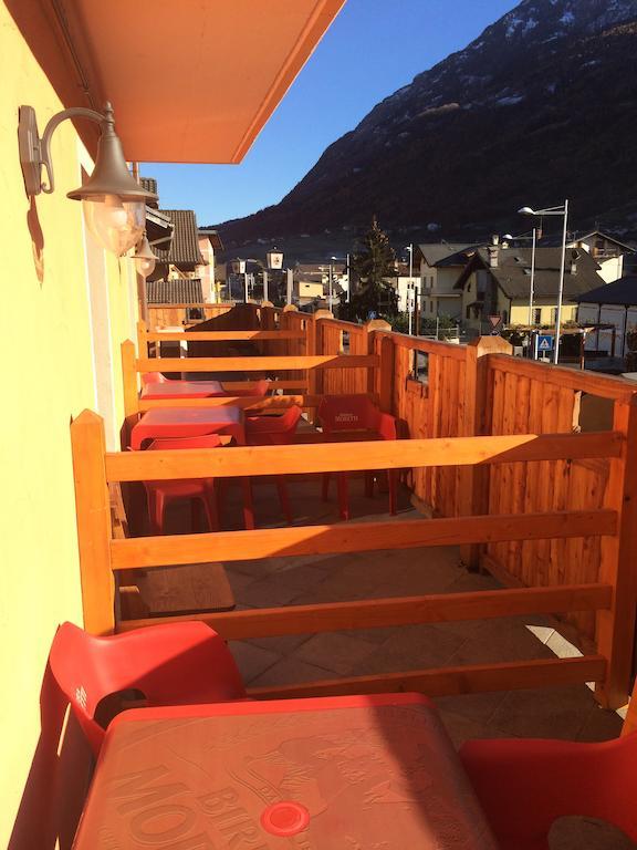 Hotel Sottosopra Charvensod Esterno foto