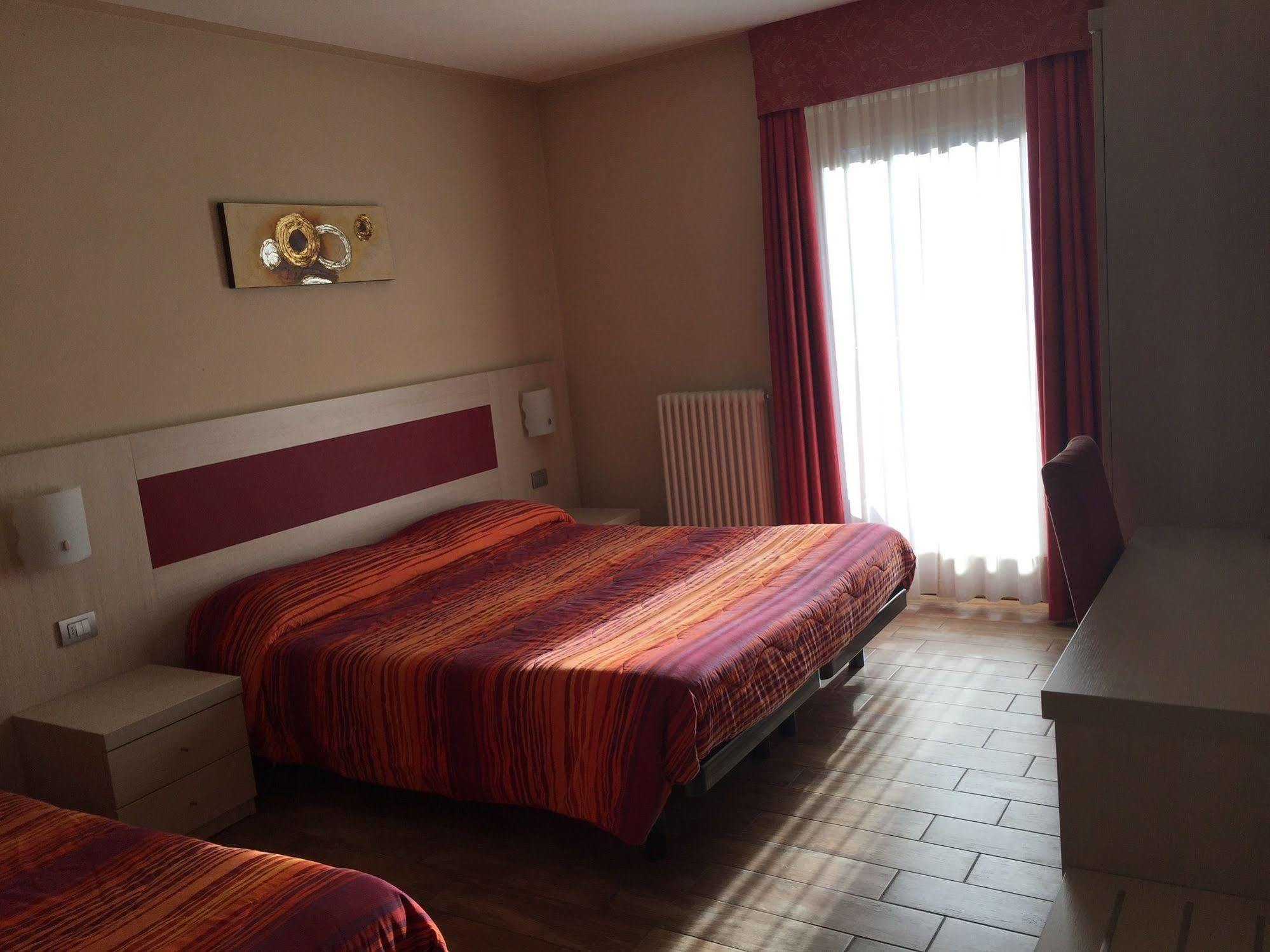 Hotel Sottosopra Charvensod Esterno foto